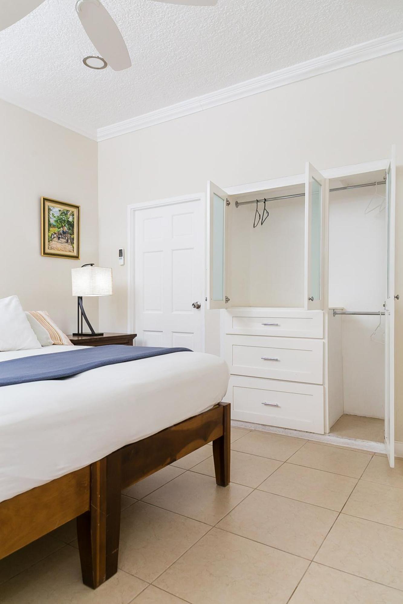 Apartamento Botanic Bliss Living In Kingston Exterior foto