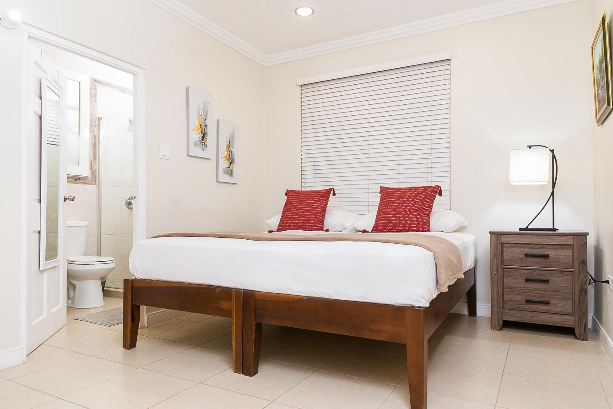 Apartamento Botanic Bliss Living In Kingston Exterior foto